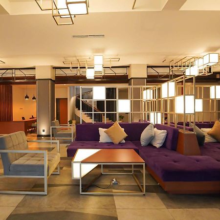 Rayz Umm Hotel Malang Ngoại thất bức ảnh