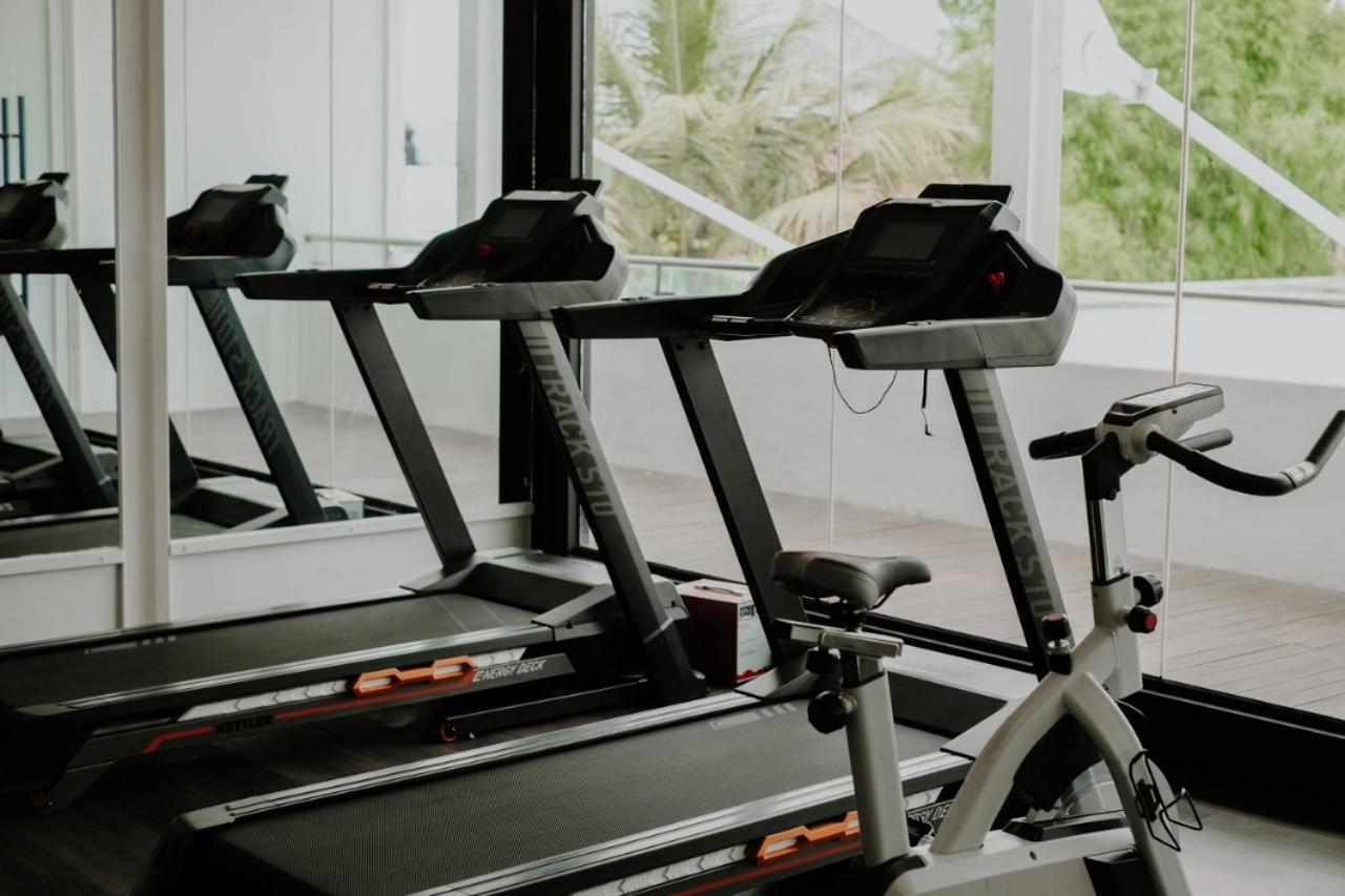 Rayz Umm Hotel Malang Ngoại thất bức ảnh