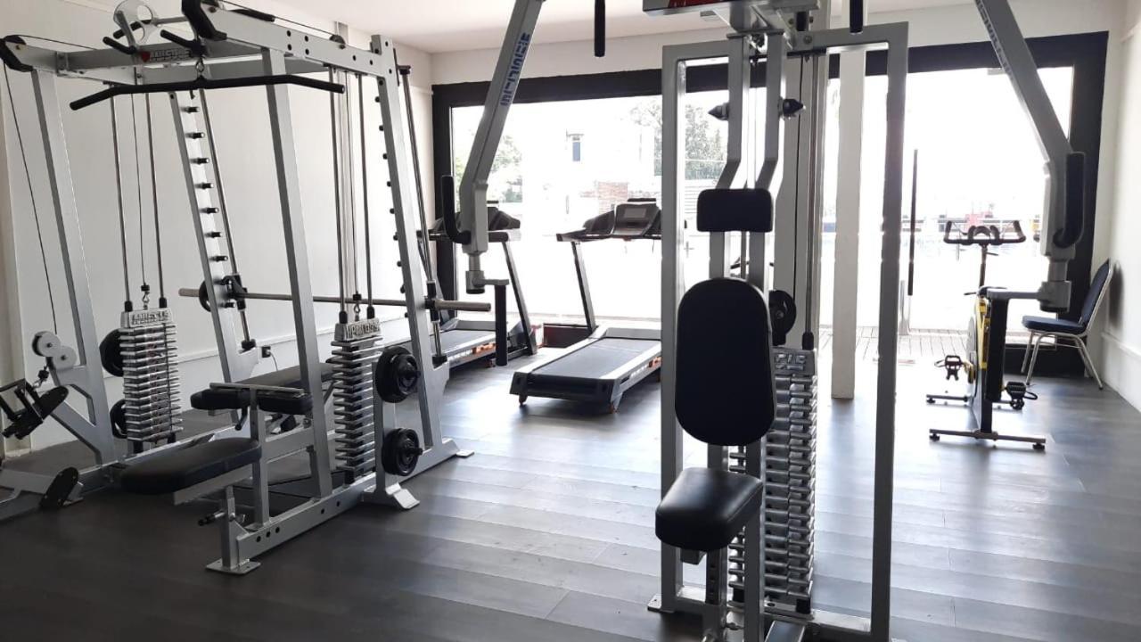 Rayz Umm Hotel Malang Ngoại thất bức ảnh